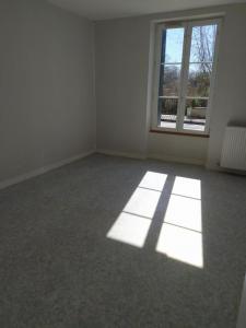 For rent Tournon-saint-martin 3 rooms 69 m2 Indre (36220) photo 4