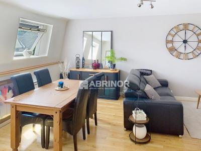 For sale Tourcoing 4 rooms 61 m2 Nord (59200) photo 2