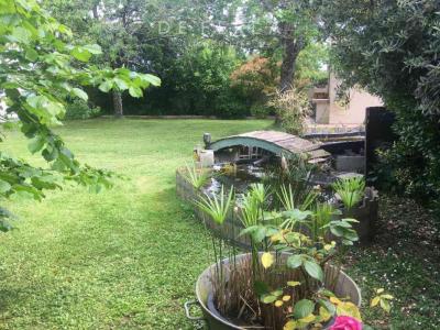Acheter Maison 202 m2 Saint-pierre-d'amilly
