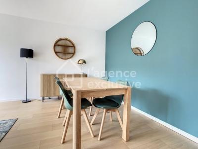 Louer Appartement 66 m2 Madeleine