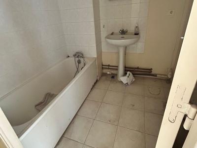 For sale Nice 3 rooms 71 m2 Alpes Maritimes (06000) photo 4