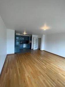 Louer Appartement Paris-16eme-arrondissement 2759 euros