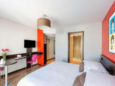 For sale Thoiry 1 room 22 m2 Ain (01710) photo 2