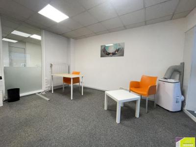 For sale Thann 3 rooms 47 m2 Haut rhin (68800) photo 3