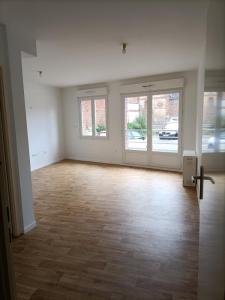 For rent Hanvoile 2 rooms 54 m2 Oise (60650) photo 1
