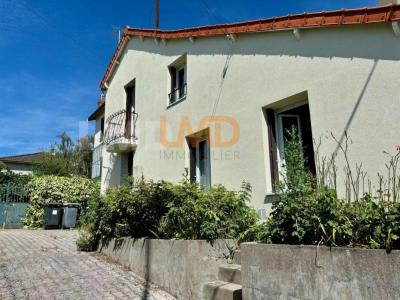 For sale Clermont-ferrand 9 rooms 180 m2 Puy de dome (63100) photo 4