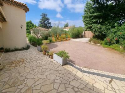 Acheter Maison Muy 599990 euros