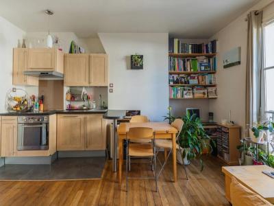 For rent Paris-20eme-arrondissement 2 rooms 45 m2 Paris (75020) photo 0