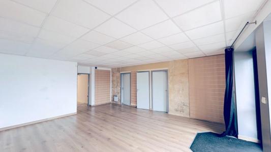Louer Local commercial 80 m2 Blaye