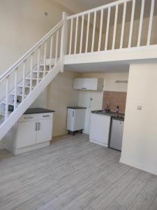 For rent Nantes 2 rooms 32 m2 Loire atlantique (44100) photo 1