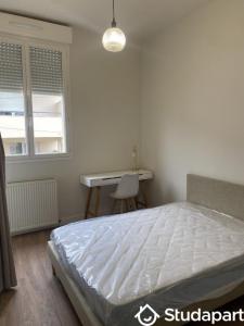 For rent Merignac 1 room 13 m2 Gironde (33700) photo 1