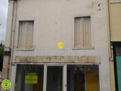 For sale Saint-gaultier 3 rooms 63 m2 Indre (36800) photo 1