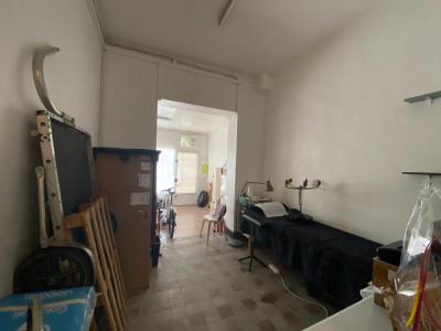 Louer Local commercial 51 m2 Avignon