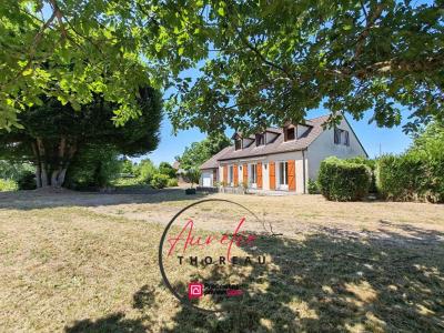 For sale Chilleurs-aux-bois 9 rooms 142 m2 Loiret (45170) photo 0