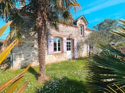 For sale Chapelle-sur-erdre 7 rooms 172 m2 Loire atlantique (44240) photo 0