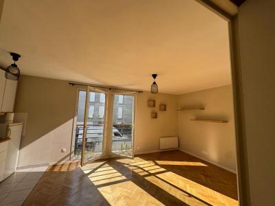 For rent Rungis 1 room 30 m2 Val de Marne (94150) photo 1