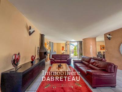 Annonce Vente 6 pices Maison Villeurbanne 69