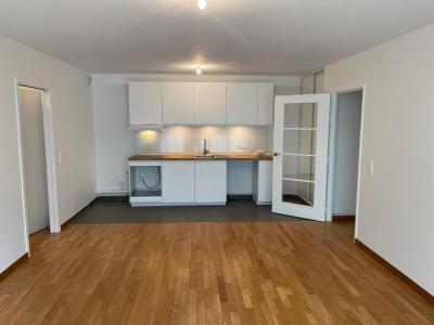 For rent Paris-16eme-arrondissement 3 rooms 71 m2 Paris (75016) photo 1