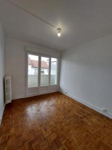 For rent Rueil-malmaison 3 rooms 55 m2 Hauts de Seine (92500) photo 4