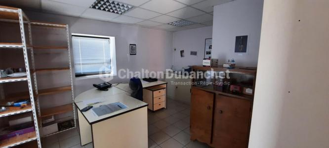 Acheter Commerce Rozier-en-donzy 322000 euros