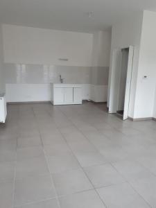 Annonce Location 4 pices Appartement Apremont 01