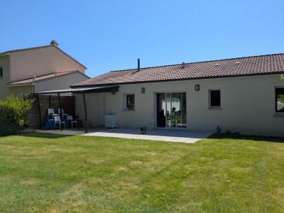 For rent Sorinieres 4 rooms 88 m2 Loire atlantique (44840) photo 4