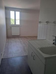 For rent Amboise 1 room 33 m2 Indre et loire (37400) photo 0