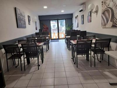 Acheter Local commercial 96 m2 Saint-christol-les-ales