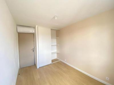Louer Appartement Nimes 780 euros