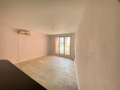 Louer Appartement Nimes Gard