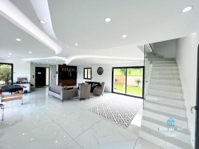 For sale Viriville 5 rooms 150 m2 Isere (38980) photo 3
