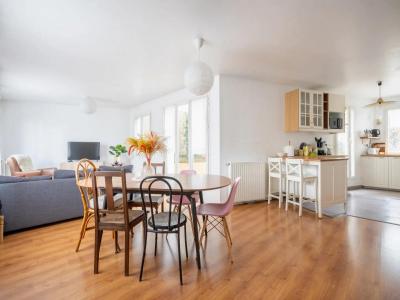 For sale Saint-denis 3 rooms 77 m2 Seine saint denis (93200) photo 1