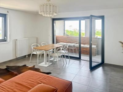 For sale Strasbourg 2 rooms 43 m2 Bas rhin (67100) photo 1