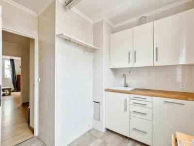 For sale Paris-18eme-arrondissement 3 rooms 58 m2 Paris (75018) photo 4