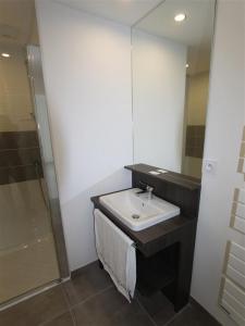 For rent Nantes 2 rooms 41 m2 Loire atlantique (44000) photo 2