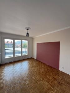 Louer Appartement 83 m2 Saint-etienne