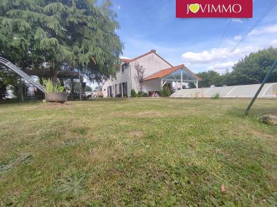 For sale Bignoux 8 rooms 149 m2 Vienne (86800) photo 0