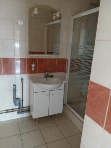 For sale Saint-loup-sur-semouse 5 rooms 78 m2 Haute saone (70800) photo 2