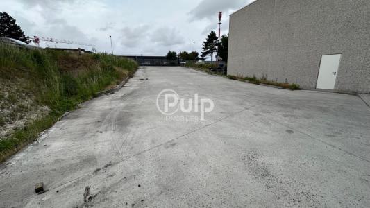 Louer Commerce 720 m2 Lens