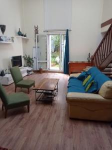 For rent Paris-18eme-arrondissement 3 rooms 130 m2 Paris (75018) photo 0