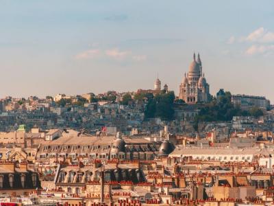 For sale 3 rooms 64 m2 Paris (75018) photo 4