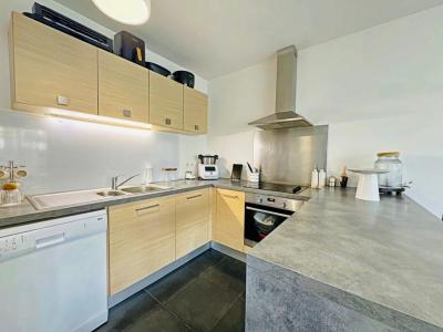 For sale 2 rooms 45 m2 Herault (34000) photo 2