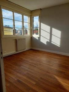 For sale 3 rooms 76 m2 Saone et loire (71000) photo 0