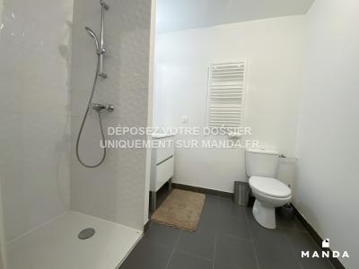 Louer Appartement Villejuif 748 euros