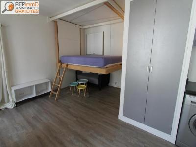 For rent Paris-18eme-arrondissement 1 room 17 m2 Paris (75018) photo 1