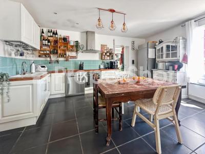 For sale Saint-medard-en-jalles 4 rooms 80 m2 Gironde (33160) photo 1