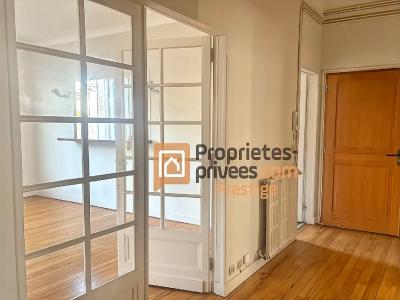For sale Bordeaux 4 rooms 102 m2 Gironde (33000) photo 1