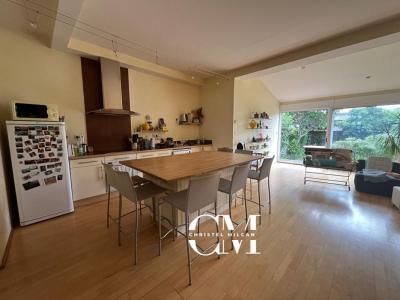 For sale Bordeaux 6 rooms 136 m2 Gironde (33200) photo 2