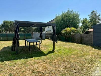 For sale Saint-etienne-de-montluc 5 rooms 95 m2 Loire atlantique (44360) photo 3