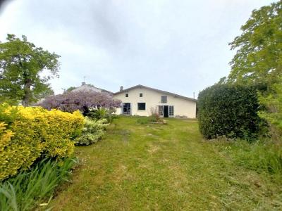 Acheter Maison Saint-hilaire-de-villefranche 107000 euros